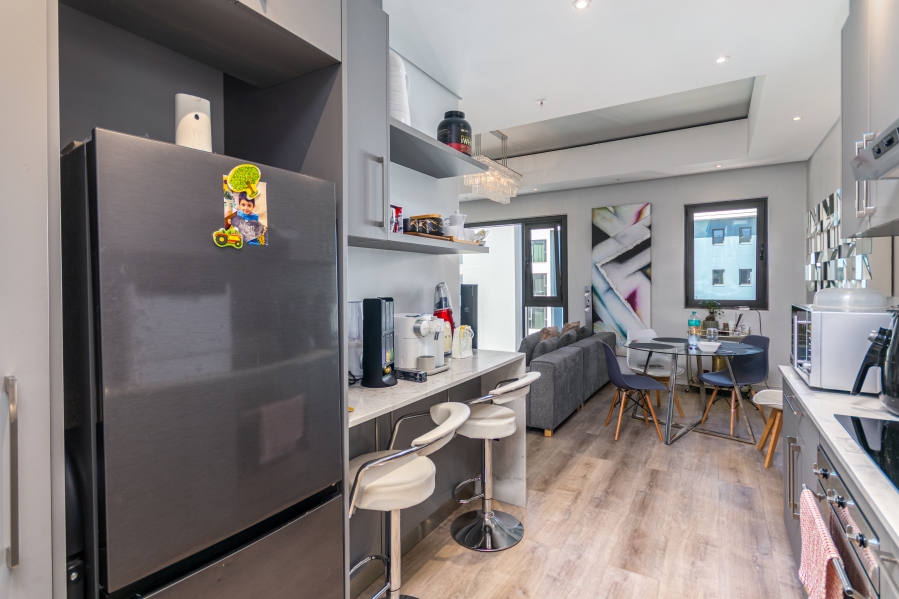 To Let 1 Bedroom Property for Rent in Foreshore Western Cape